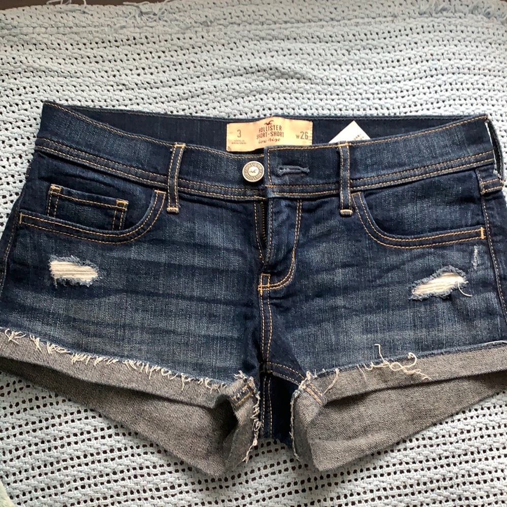 Low rise short